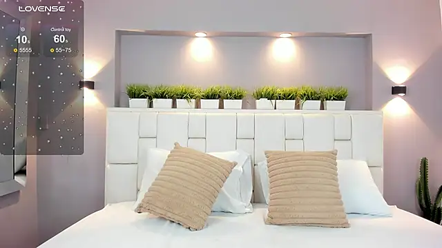 LunnaBlake online show from 11, 10, 2025