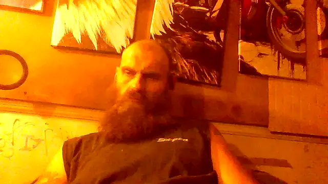 Snapshot of Cowboy815 chatting on 17, 6, 2026 Cowboy815 online show from 17, 6, 2026