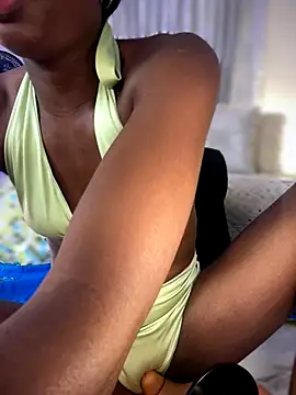 AmyRoss 1 online show from 2, 12, 2025