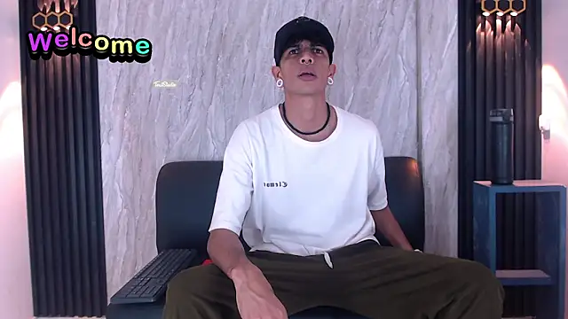 Franvill Trato online show from 24, 10, 2025