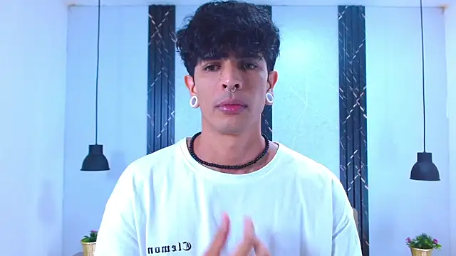 Franvill Trato online show from 8, 11, 2025