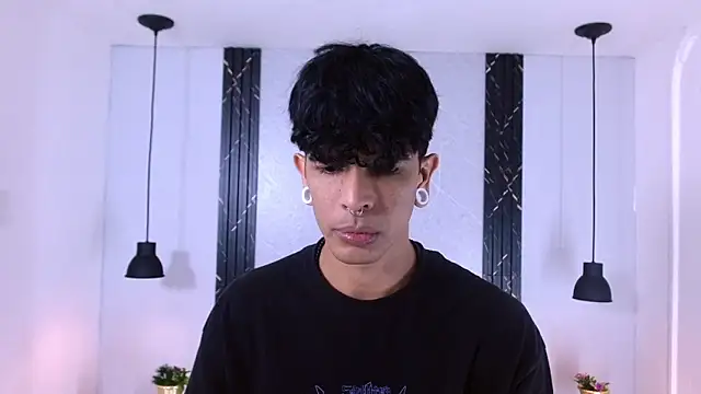 Franvill Trato online show from 23, 10, 2025