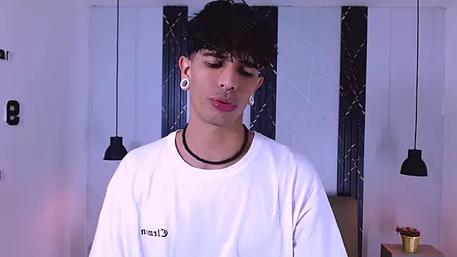 Franvill Trato online show from 17, 10, 2025