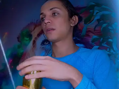 Snapshot of Cristal_Gem1 chatting on 16, 10, 2025 Cristal Gem1 online show from 16, 10, 2025