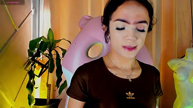 Cristal Gem1 online show from 11, 7, 2026