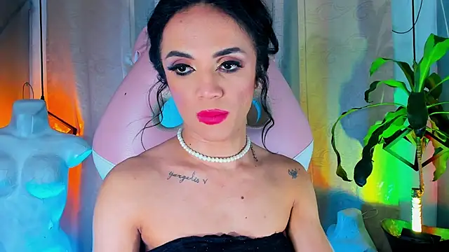 Snapshot of Cristal_Gem1 chatting on 29, 5, 2026 Cristal Gem1 online show from 29, 5, 2026