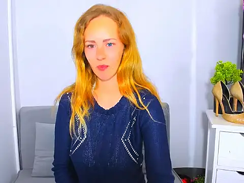 LyraHotty online show from 24, 10, 2025