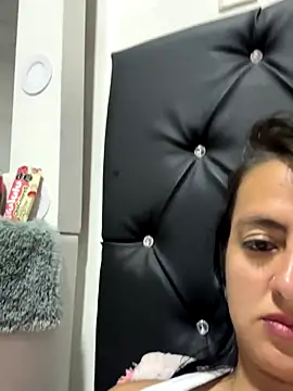 Snapshot of salo-rousee chatting on 26, 10, 2025 salo-rousee online show from 26, 10, 2025