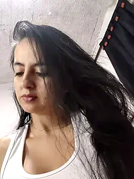 Snapshot of salo-rousee chatting on 21, 10, 2025 salo-rousee online show from 21, 10, 2025