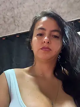 Snapshot of salo-rousee chatting on 11, 5, 2026 salo-rousee online show from 11, 5, 2026
