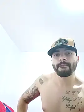 Snapshot of este_juan chatting on 23, 11, 2025 este juan online show from 23, 11, 2025