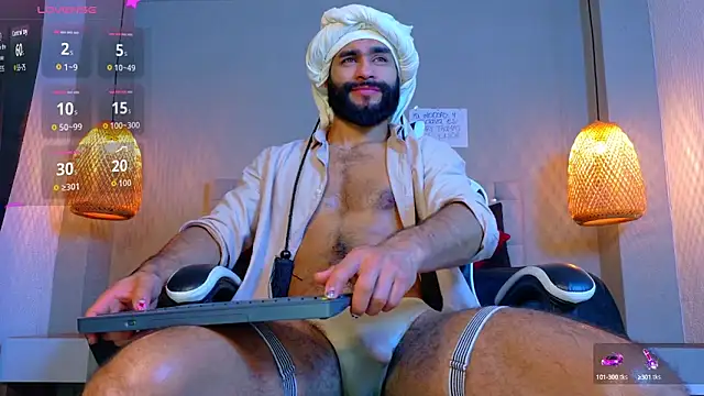 Snapshot of Thaiel_Fosteer chatting on 10, 10, 2025 Thaiel Fosteer online show from 10, 10, 2025