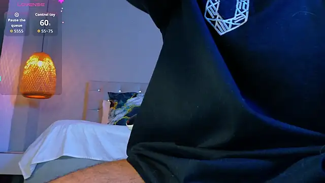 Thaiel Fosteer online show from 26, 3, 2026