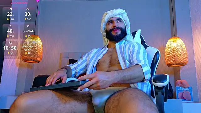 Snapshot of Thaiel_Fosteer chatting on 18, 10, 2025 Thaiel Fosteer online show from 18, 10, 2025