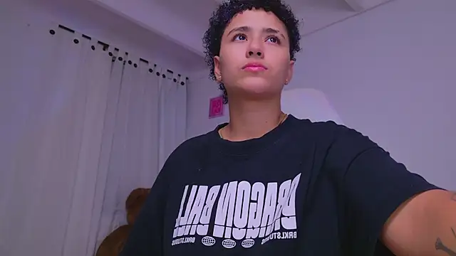 LiaaMoretzz online show from 9, 2, 2026