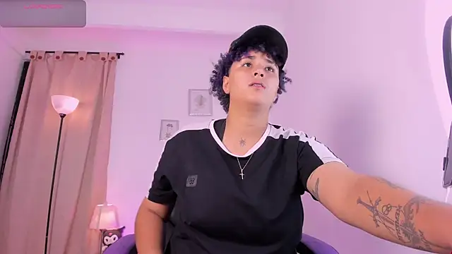 LiaaMoretzz online show from 8, 1, 2026