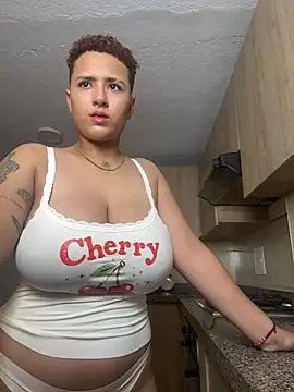 LiaaMoretzz online show from 17, 7, 2026