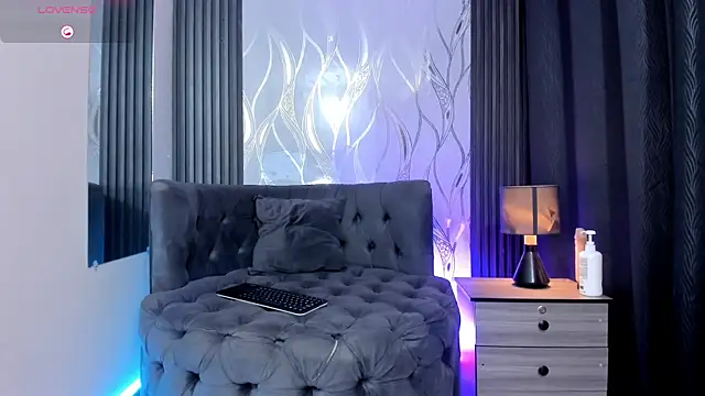 oliver mr  online show from 7, 1, 2026