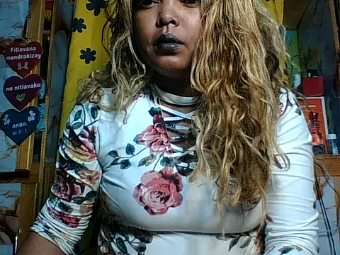 SEXY METISE online show from 9, 7, 2026
