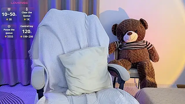 MoLi0066 online show from 6, 10, 2025