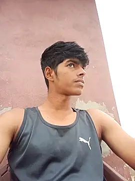 monster 33 online show from 4, 11, 2025