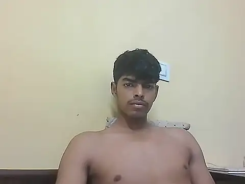 monster 33 online show from 26, 4, 2026