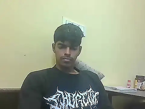 monster 33 online show from 23, 4, 2026