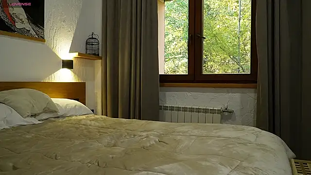 KaeliaScorch online show from 3, 11, 2025