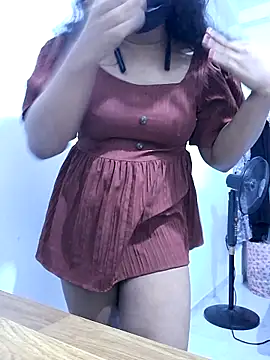 Snapshot of BeautyGirl_sara chatting on 26, 9, 2025 BeautyGirl sara online show from 26, 9, 2025