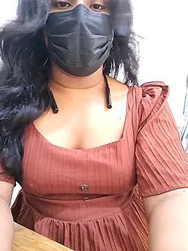 Snapshot of BeautyGirl_sara chatting on 10, 10, 2025 BeautyGirl sara online show from 10, 10, 2025