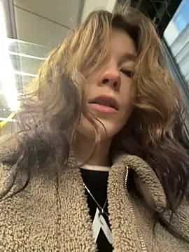 Mimiumuy online show from 18, 10, 2025