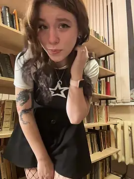 Mimiumuy online show from 27, 10, 2025