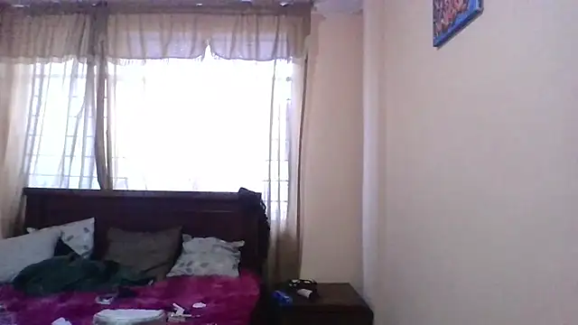 Isisflame online show from 8, 11, 2025