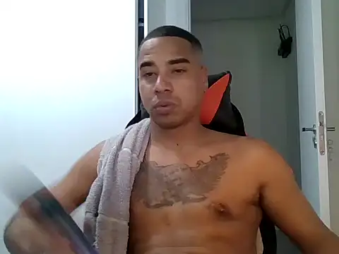 JUNINHOLEKE online show from 19, 9, 2025
