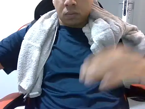 JUNINHOLEKE online show from 19, 9, 2025