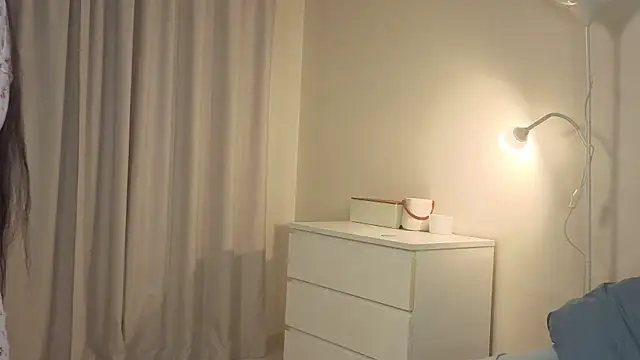 Snapshot of slyshypie chatting on 29, 10, 2025 slyshypie online show from 29, 10, 2025