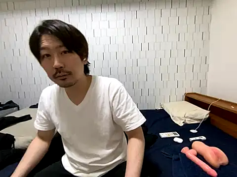 Snapshot of Arista_09 chatting on 6, 11, 2025 Arista 09 online show from 6, 11, 2025