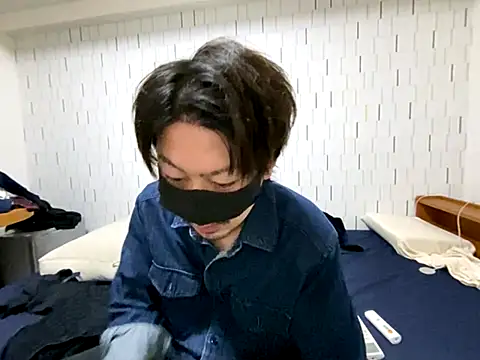 Snapshot of Arista_09 chatting on 13, 10, 2025 Arista 09 online show from 13, 10, 2025