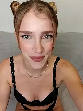 TeaseRosie online show from 5, 10, 2025