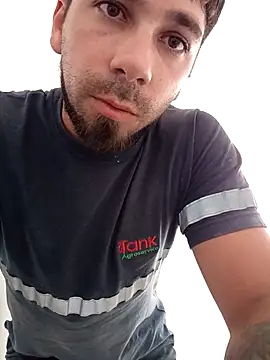 Lushakuiron1 online show from 28, 11, 2025