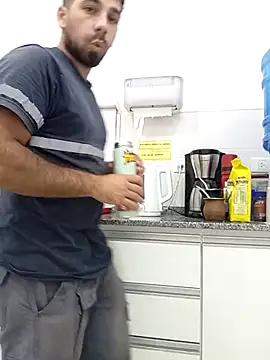 Lushakuiron1 online show from 20, 12, 2025