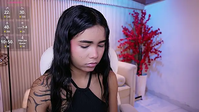 Snapshot of GiaNovak chatting on 25, 10, 2025 GiaNovak online show from 25, 10, 2025