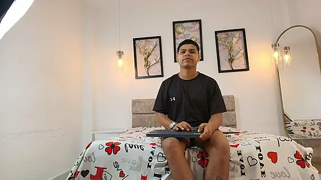 DannySamm online show from 7, 10, 2025