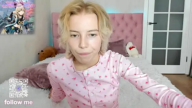 Pink Lila18 online show from 21, 10, 2025