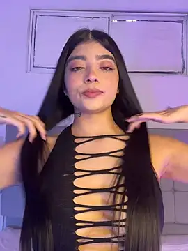Snapshot of Sarahlopezz chatting on 23, 6, 2026 Sarahlopezz online show from 23, 6, 2026