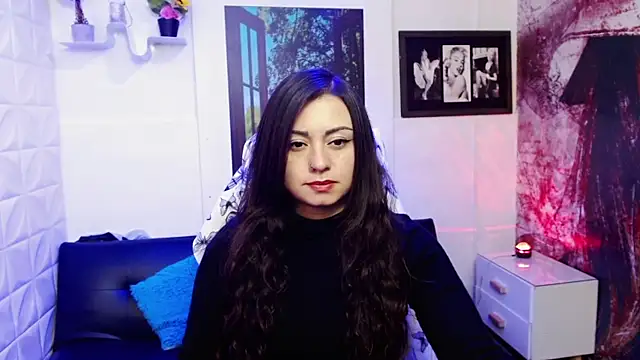 Eva Roussell online show from 22, 10, 2025