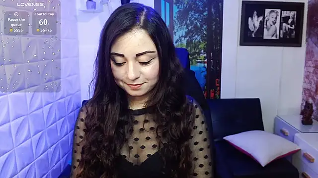 Eva Roussell online show from 13, 11, 2025