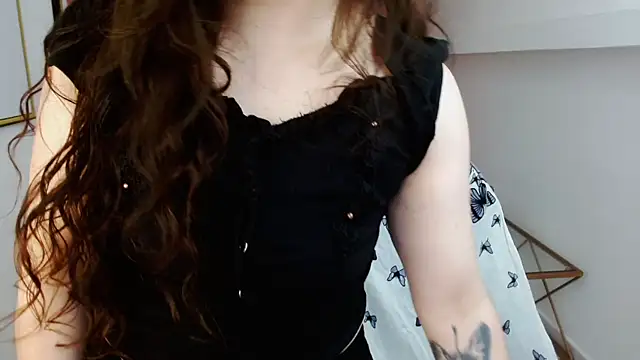 Eva Roussell online show from 12, 4, 2026