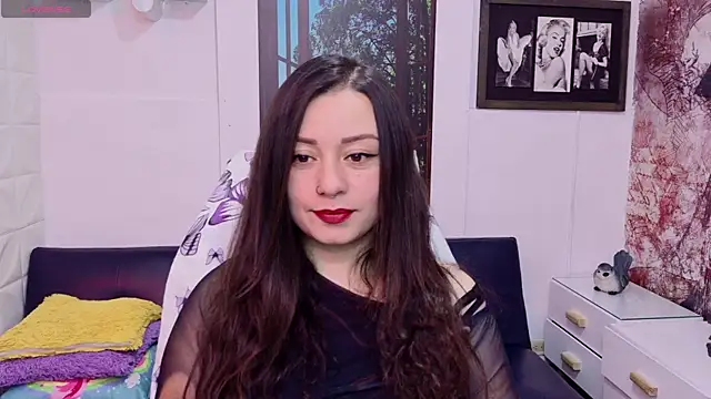 Snapshot of Eva_Roussell chatting on 25, 5, 2026 Eva Roussell online show from 25, 5, 2026