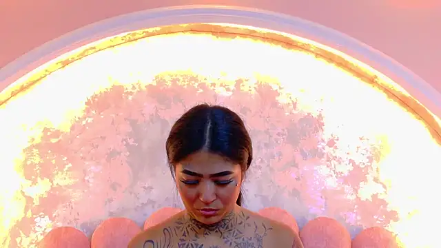 EmilieLake online show from 5, 6, 2026